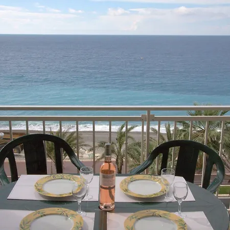 Le Bay Apartamento Niza