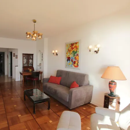 Le Bay Apartment